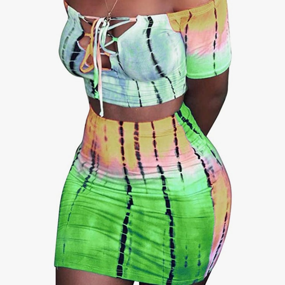 Off the shoulder lace up tie dye skirt set